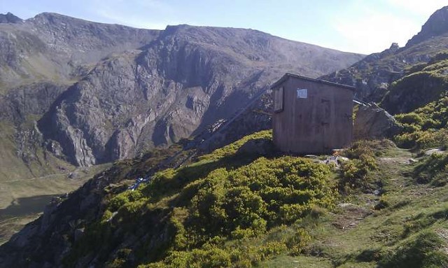 Up here you strap your sheds down.